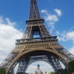 Meet your Posher, Troy